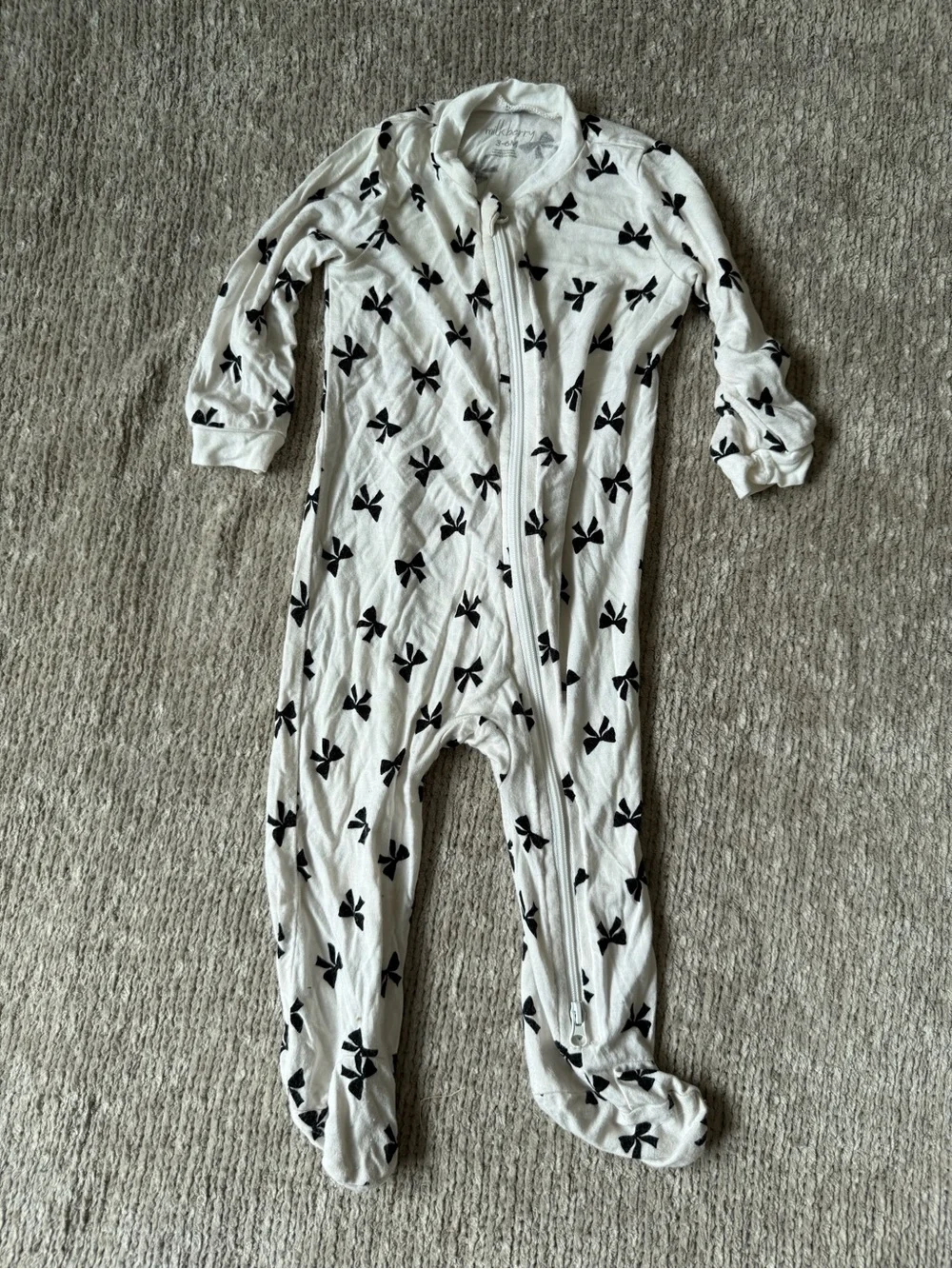 Milkberry Baby 3-6M Bamboo Zip Footie Pajamas Bows Strawberries 2 Pack